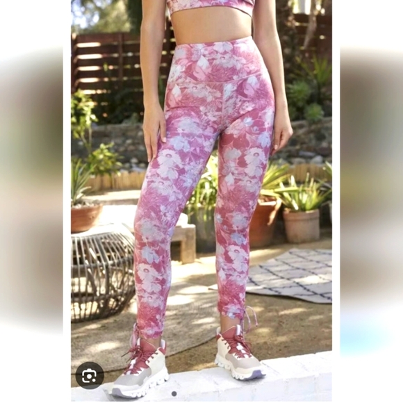 Anthropologie Daily Practice Allie Leggings Pink Floral 7/8 Ankle Tie Medium - Picture 8 of 16